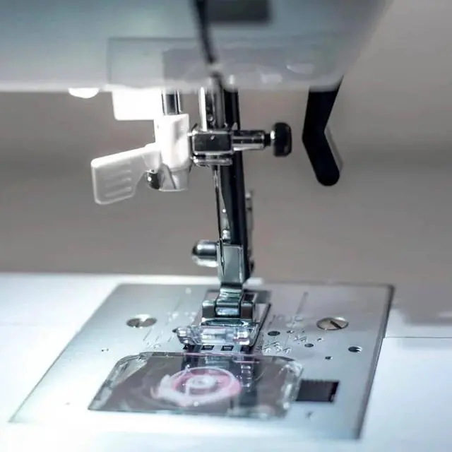 Alt view image 3 of 7 - Singer SC220  Sewing Machine - White