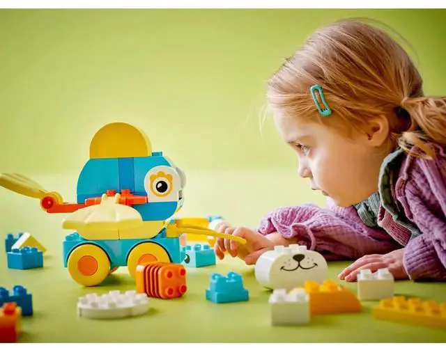 Alt view image 3 of 7 - LEGO 10448 DUPLO Town 3-in-1 Animals on Wheels