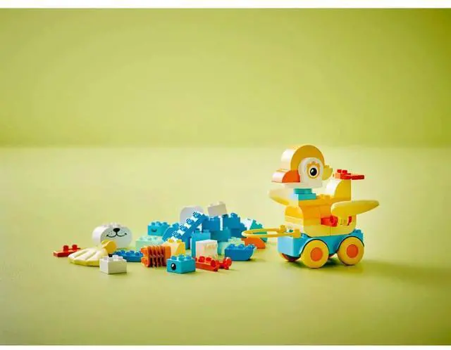 Alt view image 4 of 7 - LEGO 10448 DUPLO Town 3-in-1 Animals on Wheels