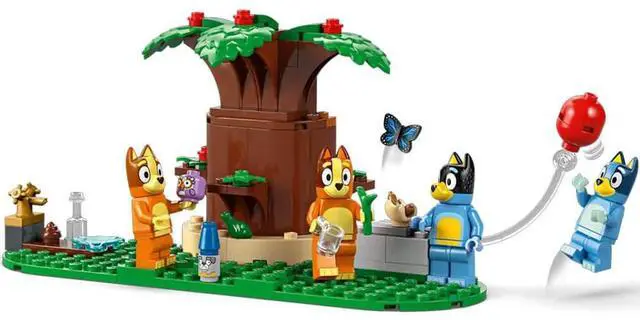 Alt view image 6 of 7 - LEGO 11203 Bluey: Bluey Family House