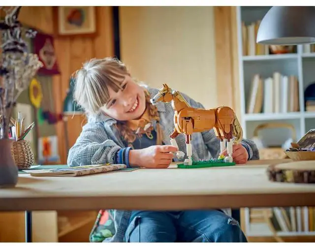 Alt view image 2 of 7 - LEGO 31166 Creator 3-in-1 Beautiful Horse