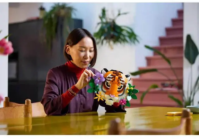 Alt view image 2 of 7 - LEGO 31217 Art The Fauna Collection - Tiger
