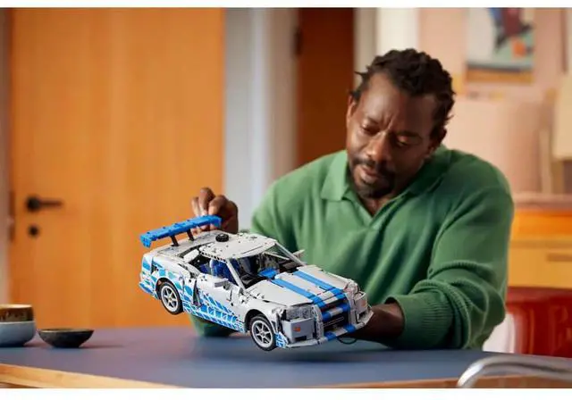 Alt view image 2 of 7 - LEGO 42210 Technic 2 Fast 2 Furious Nissan Skyline GT-R (R34) Car