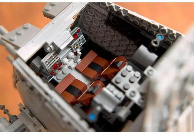 Alt view image 4 of 10 - LEGO 75417 Star Wars AT-ST Walker