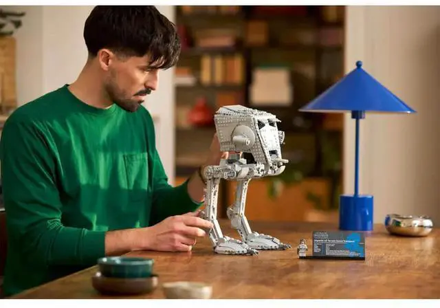 Alt view image 2 of 10 - LEGO 75417 Star Wars AT-ST Walker