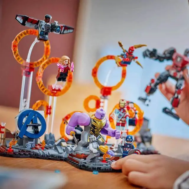 Alt view image 3 of 7 - LEGO 76323 Marvel Avengers: Endgame Final Battle