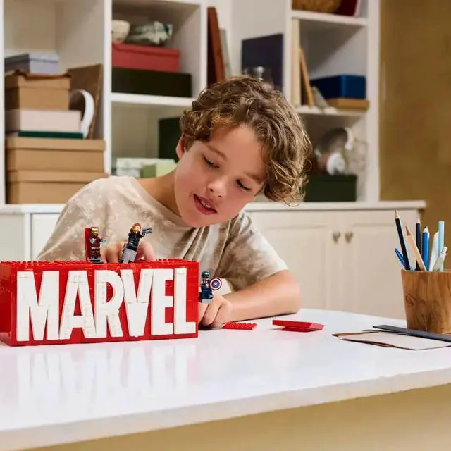 Alt view image 2 of 7 - LEGO 76313 Marvel Logo and Minifigures
