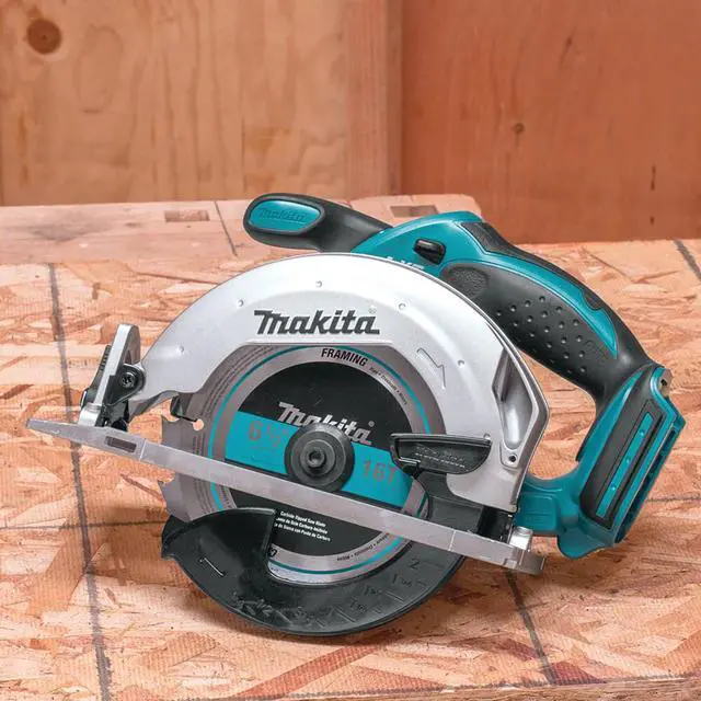 Alt view image 6 of 6 - Makita 18 Volt LXT Lithium-Ion 6-1/2 In. Cordless Circular Saw (Bare Tool)