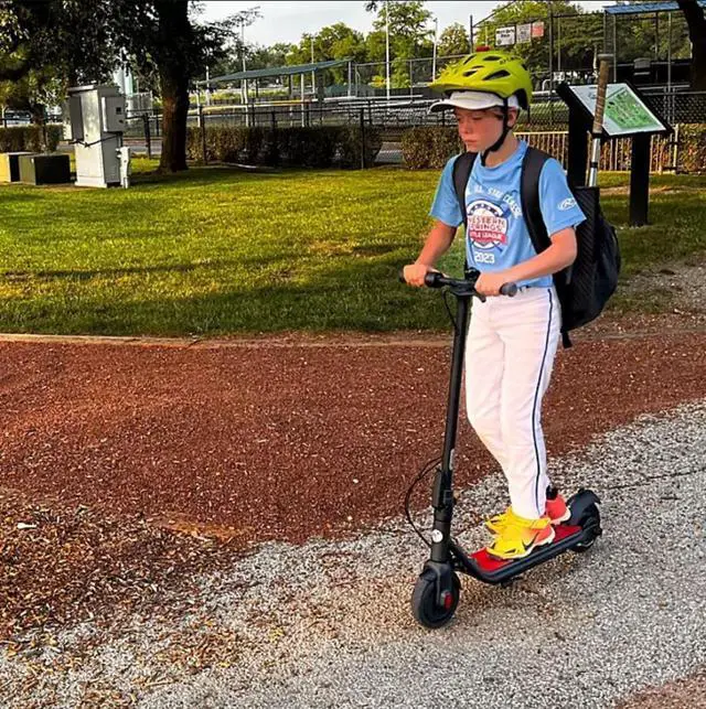 Alt view image 7 of 7 - Segway Ninebot ZING C15 Electric Kick Scooter