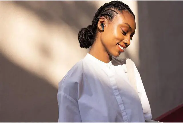 Alt view image 7 of 15 - JBL Live Pro 2 - Black