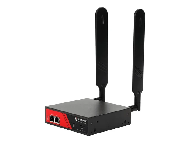 Alt view image 3 of 4 - Opengear 4 ports 1GbE, RS-232 Console server Model ACM7004-2-L-GLB