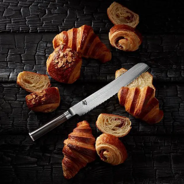 Alt view image 10 of 12 - Shun 9-in. Classic Bread Knife