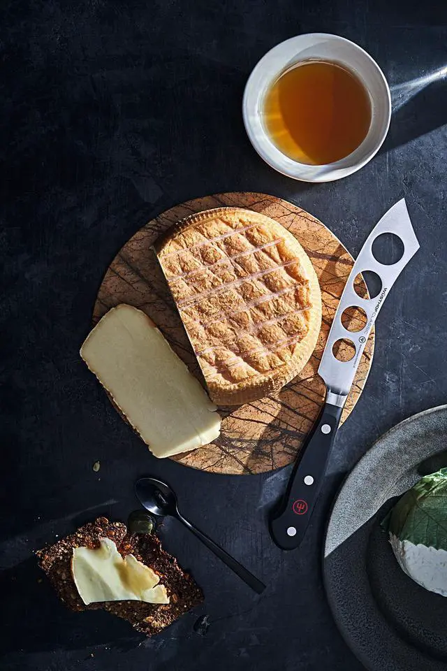 Alt view image 9 of 9 - Wusthof Classic 5" Soft Cheese Knife