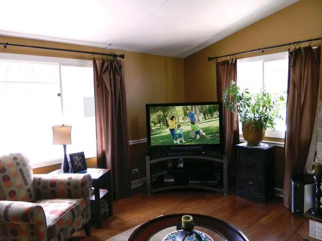 Alt view image 5 of 11 - Winegard FL5000 FlatWave HDTV Indoor Digital Flat Antenna