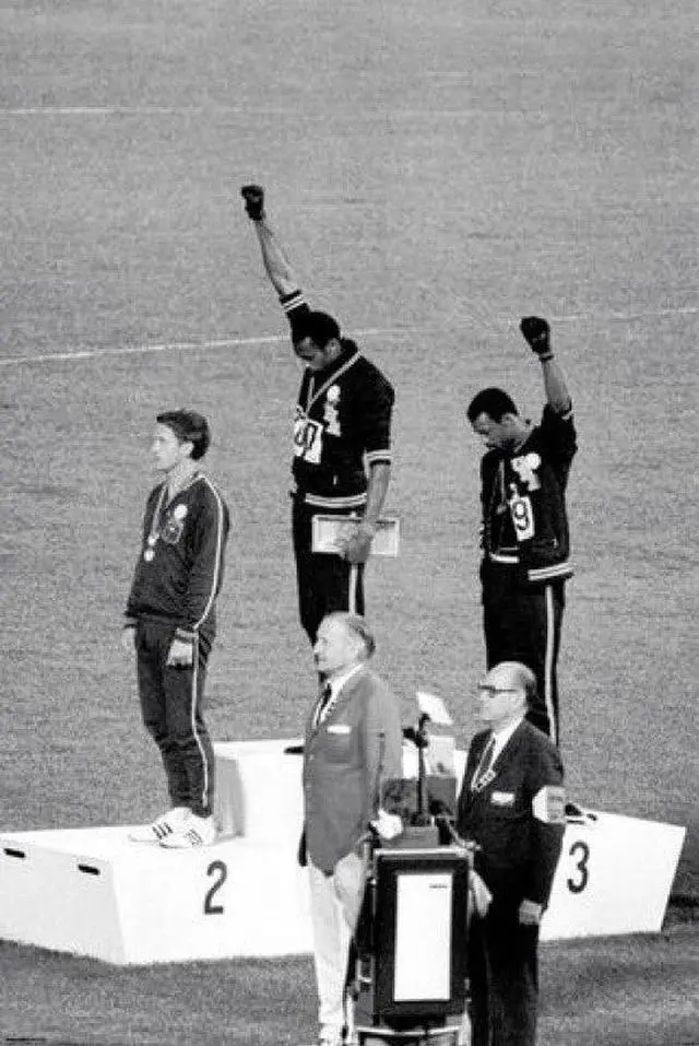 Main image of Black Power Salute Poster (24 x 36)