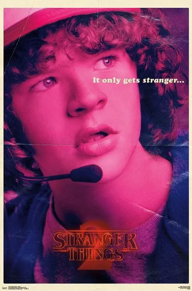 Main image of Stranger Things 2 - Dustin Poster Print (22 x 34)