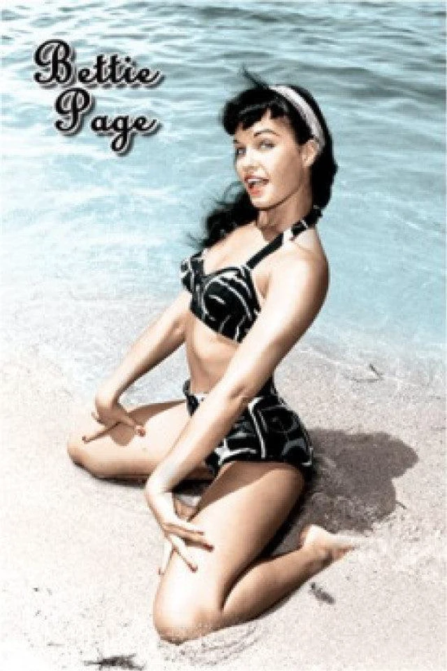 Main image of Bettie Page Sand Poster Print (24 X 36)