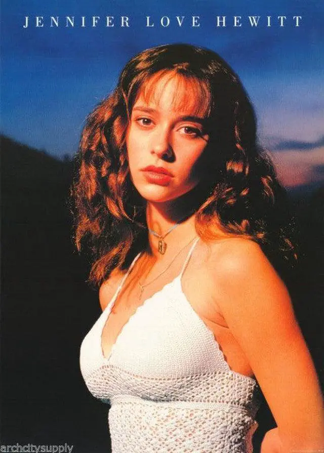 Main image of Jennifer Love Hewitt Poster by (24 x 36)