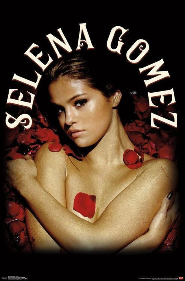 Main image of Selena Gomez - Roses Poster Print (22 x 34)