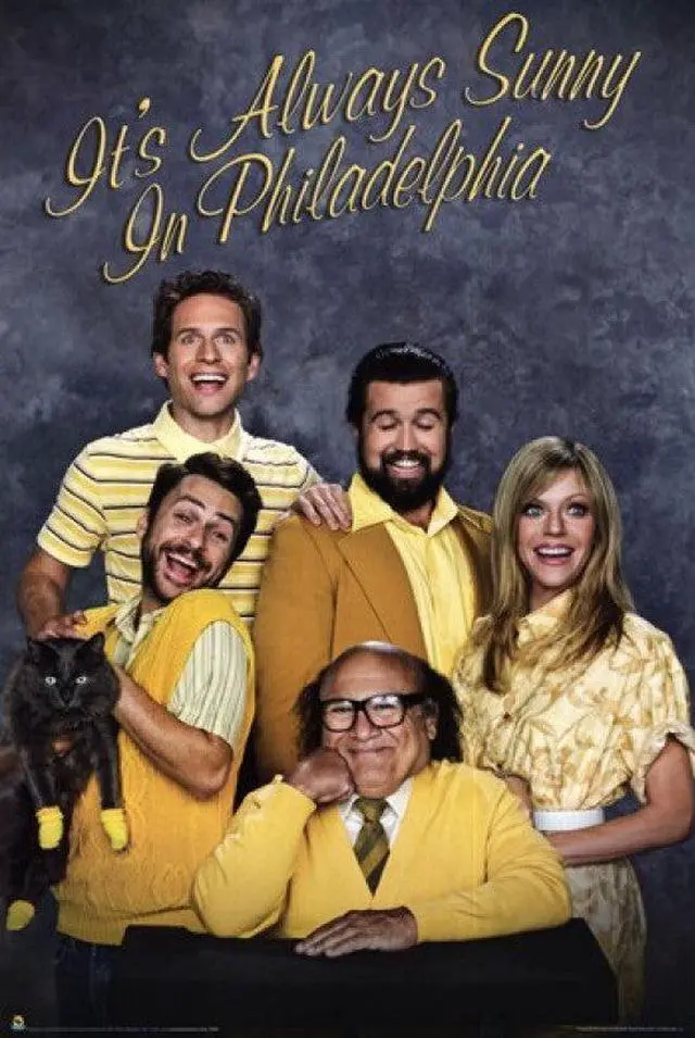 Main image of Its Always Sunny in Philadelphia - Sears Family Photo Poster Print (24 X 36)