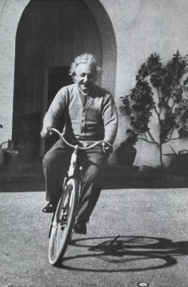 Main image of Albert Einstein - Bike Poster Print (24 x 36)