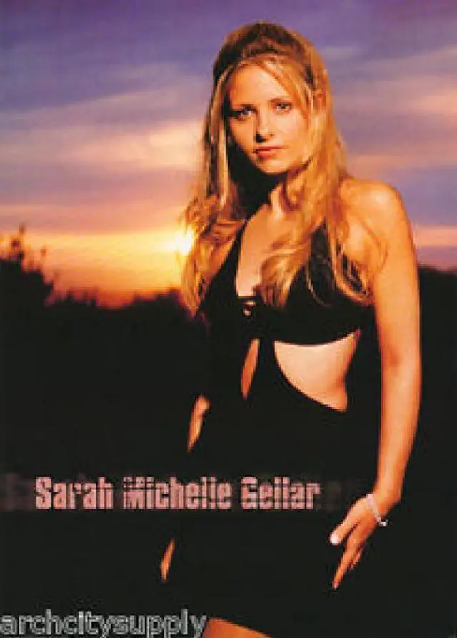 Main image of Sarah Michelle Gellar Poster Print by (22 x 34)