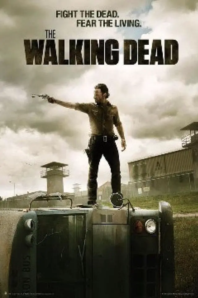 Main image of Walking Dead - Fight The Dead Poster Print (22 x 34)