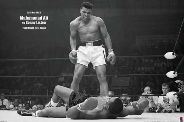 Main image of Muhammad Ali VS Sonny Liston First Minute First Round Poster (36 x 24)