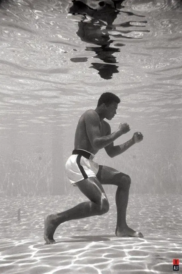 Main image of Muhammad Ali Underwater Poster Print (24 X 36)