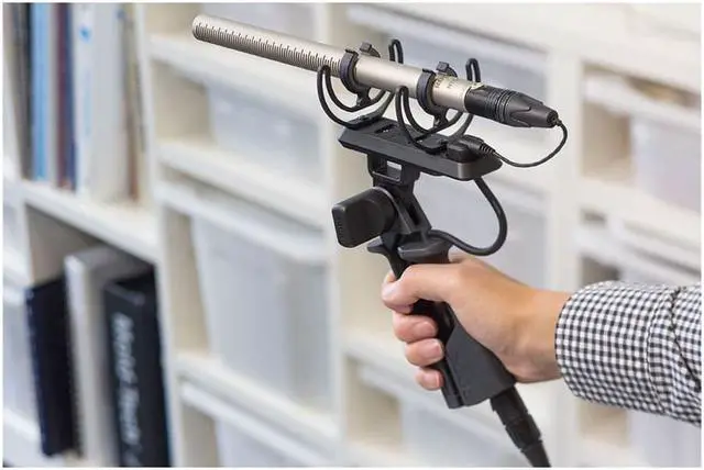 Alt view image 2 of 11 - Rode PG2-R Pistol Grip Shockmount Black