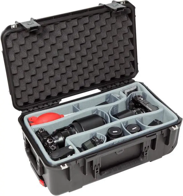 Main image of SKB iSeries 3i-2011-7 Case w/Think Tank Designed Photo Dividers