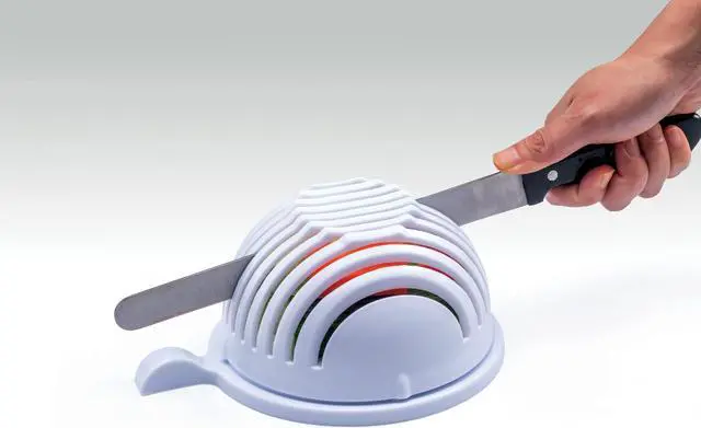 Alt view image 4 of 5 - Salad Cutter Bowl