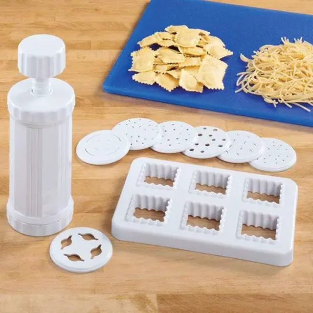 Alt view image 3 of 5 - Pasta Pronto Gourmet Pasta Maker: Fresh Pasta in Minutes
