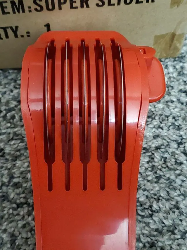 Alt view image 6 of 6 - Red Ultimate Super Slicer  5-Blade Rolling Wheel for Herbs and Noodles