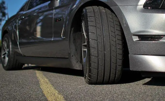 Alt view image 9 of 9 - Mickey Thompson 90000001609 Mickey Thompson Street Comp Tire