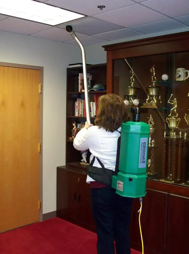 Alt view image 3 of 10 - Bissell BigGreen Commercial High Filtration Backpack Vacuum BG1006