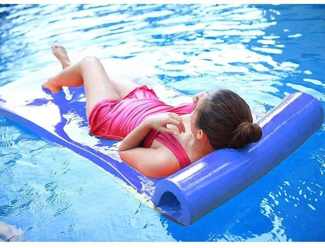 Alt view image 4 of 6 - Vandue Oversized Unsinkable Foam Cushion Pool Float (Ocean Blue)