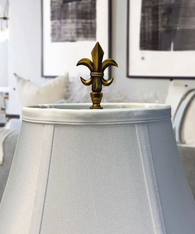 Alt view image 2 of 4 - Fleur De Lis Antique Brass Lamp Finial 3.2"h
