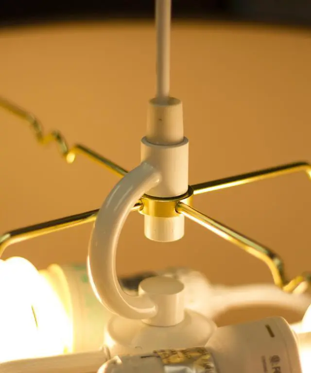 Alt view image 2 of 2 - 2 Light Swag Conversion Kit Plug-In Ceiling Light Cord, White