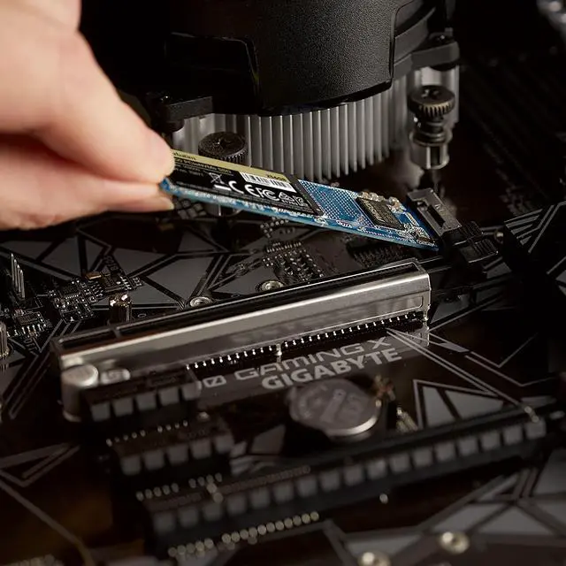 Alt view image 3 of 20 - Verbatim 1TB Vi3000 PCIe Gen 3.0 X4 NVMe M.2 2280 Internal SSD