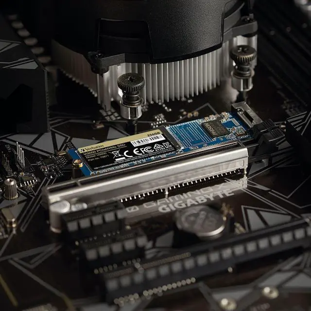 Alt view image 3 of 14 - VERBATIM 512GB VI3000 SSD
