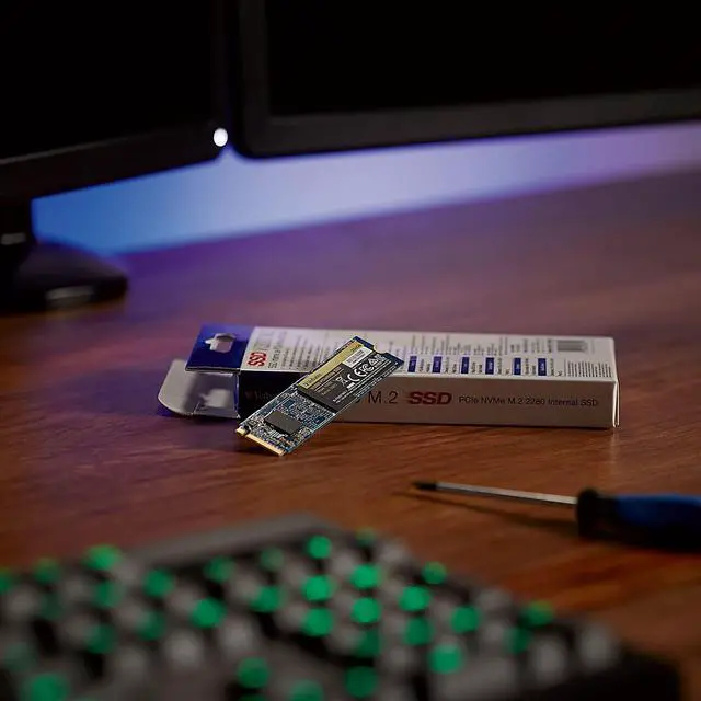 Alt view image 7 of 14 - VERBATIM 512GB VI3000 SSD