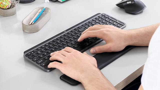 Alt view image 16 of 20 - Logitech MX Palm Rest, Black 956-000001