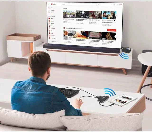 Alt view image 4 of 17 - SIIG AC CEH26P11S1 1080p Wireless USBC Video Hub Extender 32ft Color Box