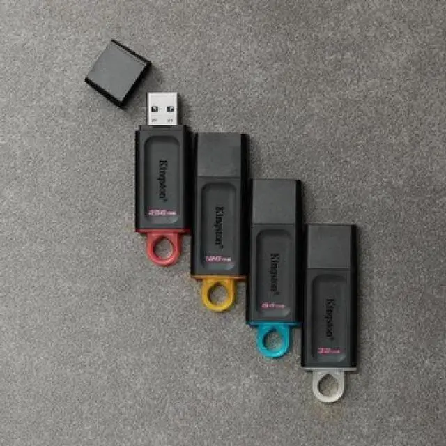 Alt view image 10 of 20 - KINGSTON DTX/128GB 128GB USB3 2 G1 DTE Blk Yellow