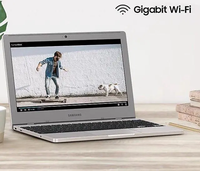 Alt view image 4 of 20 - Samsung Chromebook 4 (2021 Model Without SD Slot) 11.6" Intel UHD Graphics 600, Intel Celeron Processor N4020, 4GB, 32GB, Wi-Fi - Platinum Titan (XE310XBA-KC1US)