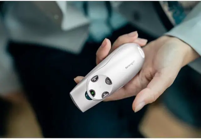 Alt view image 9 of 11 - Kensington Presenter Expert Wireless with Green Laser Pearl White K75771WW