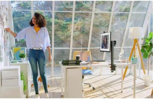 Alt view image 7 of 10 - LG Ergo 27BN88Q-B - LED monitor - 27" - 2560 x 1440 QHD - IPS - 350 cd/m2 - 1000:1 - HDR10 - 5 ms - 2xHDMI, DisplayPort, USB-C - Speakers - Black Texture