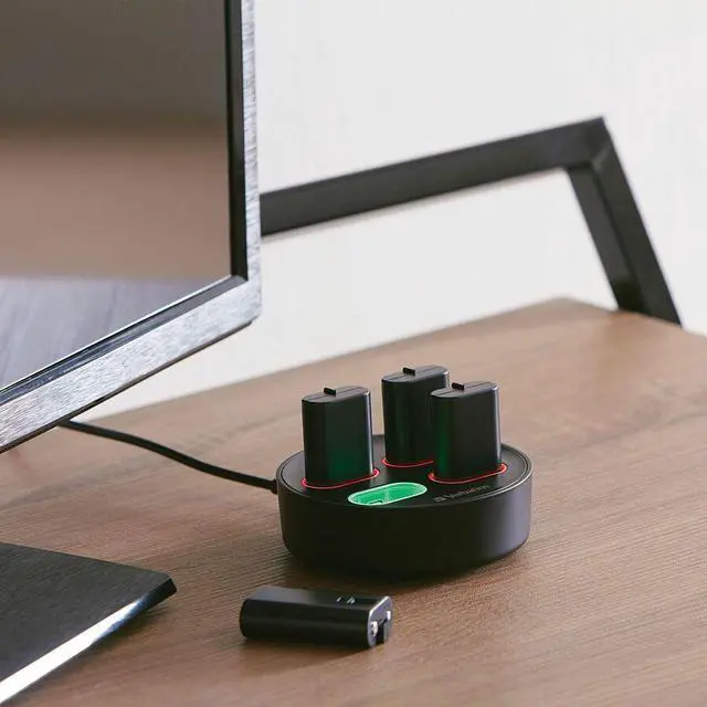 Alt view image 3 of 8 - Verbatim Charging Stand with 4 x 800mAh Rechargable Battery Packs for use with Xbox Controllers Xbox Series X, Xbox Series S, Xbox One X, Xbox One S