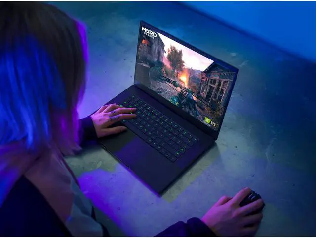 Alt view image 15 of 15 - Razer Blade 15 Advanced - 15.6" GeForce RTX 3070 Laptop GPU - Intel Core i7-10875H  - 16GB Memory - 1 TB PCIe SSD - Windows 10 Home 64-bit - Gaming Laptop - 360 Hz (RZ09-0367BEC3-R3U1 )